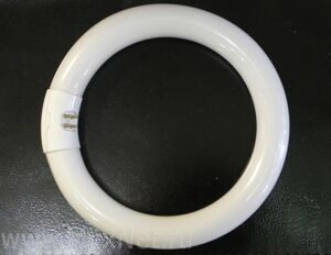 Y832 T8C-32W/G10q-UV 21/220